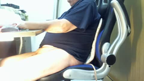 alex47100 online show from 28, 2, 2025