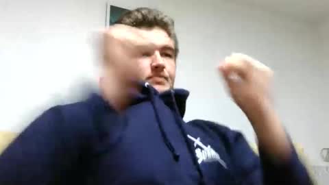 Snapshot of alex83530 chatting on 4, 12, 2024 Alex83530 online show from 4, 12, 2024