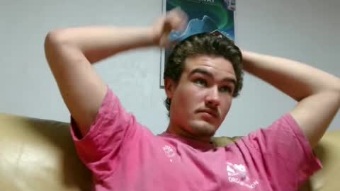 Snapshot of alex83530 chatting on 5, 1, 2025 Alex83530 online show from 5, 1, 2025