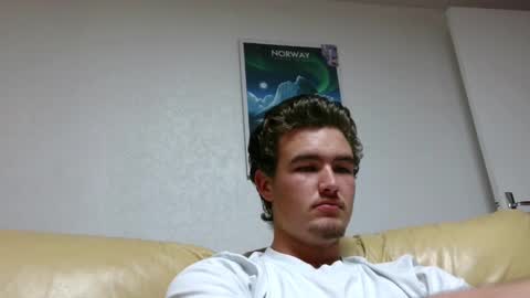 Snapshot of alex83530 chatting on 6, 1, 2025 Alex83530 online show from 6, 1, 2025