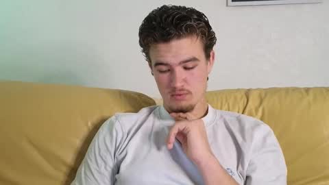 Snapshot of alex83530 chatting on 24, 1, 2025 Alex83530 online show from 24, 1, 2025