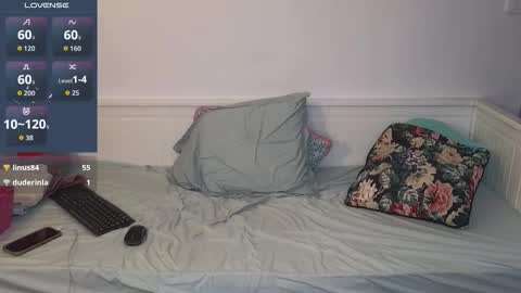 Snapshot of alex83530 chatting on 8, 1, 2026 Alex83530 online show from 8, 1, 2026