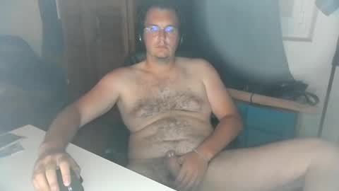 Snapshot of alex90080 chatting on 31, 5, 2026 alex90080 online show from 31, 5, 2026