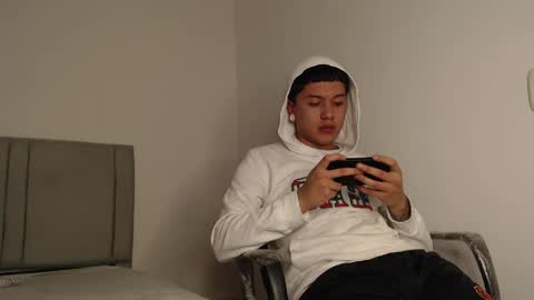 Owen online show from 25, 4, 2026