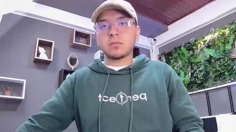 Alex online show from 5, 3, 2025