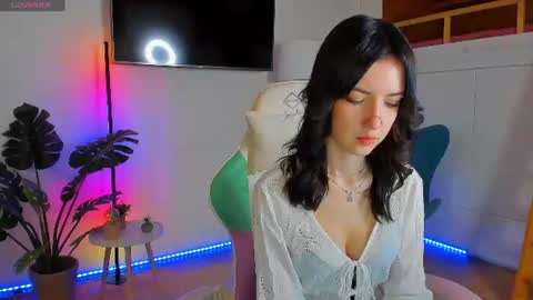 Alex Shine online show from 19, 7, 2026