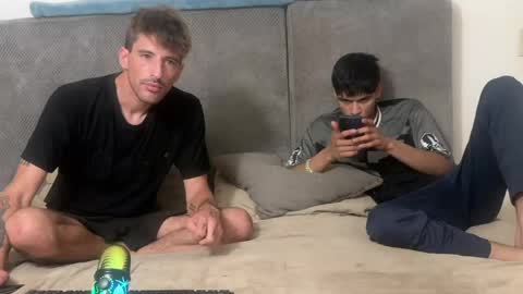 alex_and_charlie online show from 1, 5, 2026