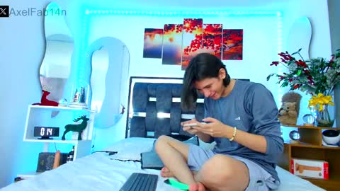 Snapshot of alex_and_fabian chatting on 16, 1, 2025 sneider online show from 16, 1, 2025