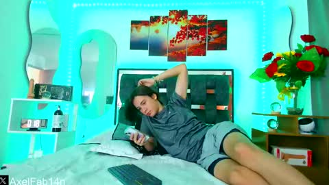 Snapshot of alex_and_fabian chatting on 29, 1, 2025 sneider online show from 29, 1, 2025