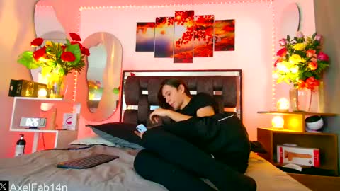 Snapshot of alex_and_fabian chatting on 14, 2, 2025 sneider online show from 14, 2, 2025