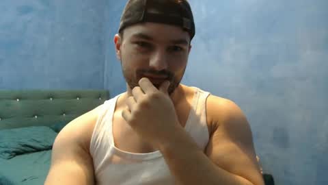 Snapshot of alex_blu chatting on 21, 5, 2026 Alex online show from 21, 5, 2026