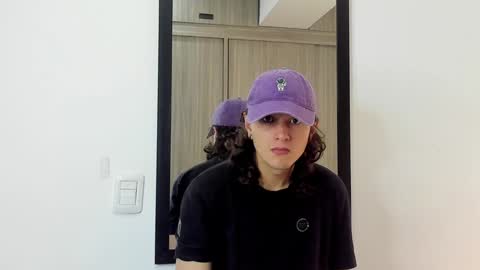 alex_connorr online show from 31, 1, 2025