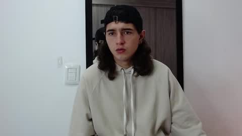 alex_connorr online show from 9, 2, 2025