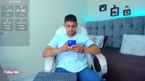 alex online show from 31, 1, 2025