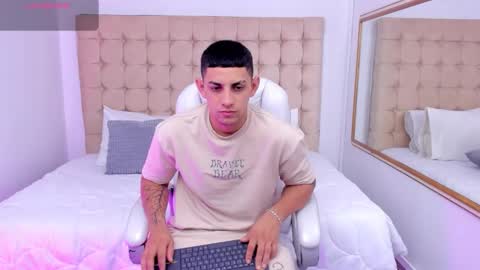 alex online show from 16, 12, 2025