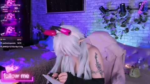 alex_howell online show from 11, 1, 2025