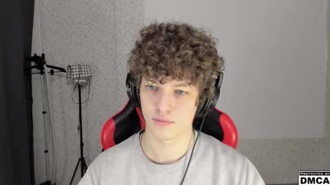 Snapshot of alex_mactavish chatting on 5, 12, 2025 Alexander online show from 5, 12, 2025