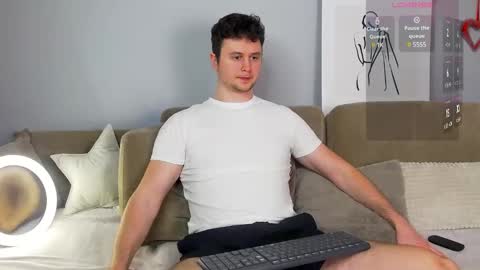 Alex online show from 4, 3, 2025