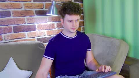 Alex online show from 25, 5, 2026