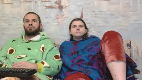 Alex and Sarah online show from 6, 2, 2026