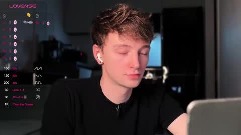 Snapshot of alex_schafer chatting on 5, 1, 2026 alex_schafer online show from 5, 1, 2026