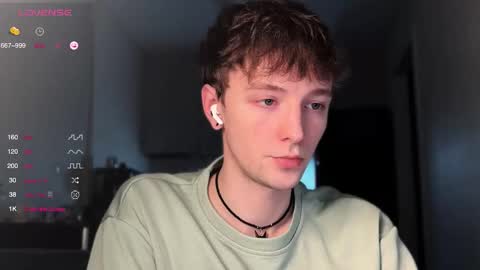 Snapshot of alex_schafer chatting on 6, 1, 2026 alex_schafer online show from 6, 1, 2026