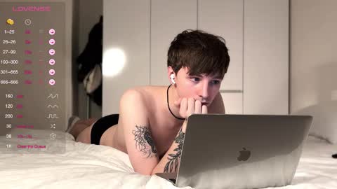 Snapshot of alex_schafer chatting on 20, 2, 2026 alex_schafer online show from 20, 2, 2026