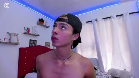 Snapshot of alex_sweet_69 chatting on 16, 12, 2024 Alex online show from 16, 12, 2024