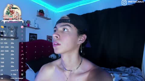 Snapshot of alex_sweet_69 chatting on 22, 12, 2024 Alex online show from 22, 12, 2024