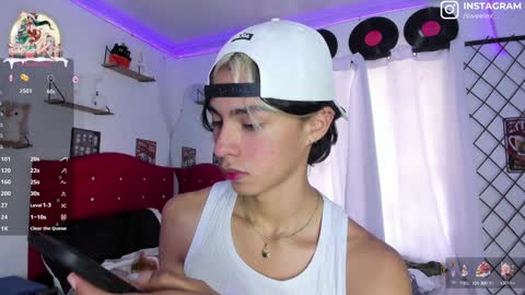 Snapshot of alex_sweet_69 chatting on 29, 12, 2024 Alex online show from 29, 12, 2024