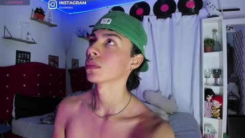 Snapshot of alex_sweet_69 chatting on 13, 2, 2025 Alex online show from 13, 2, 2025