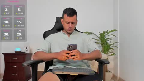 Alex Towers online show from 11, 10, 2025