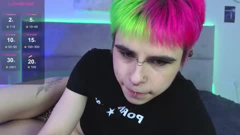 Snapshot of alex_valllley chatting on 18, 10, 2025 Alex Valley online show from 18, 10, 2025