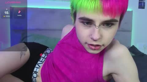 Snapshot of alex_valllley chatting on 29, 10, 2025 Alex Valley online show from 29, 10, 2025