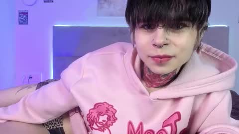 Snapshot of alex_valllley chatting on 6, 2, 2026 Alex Valley online show from 6, 2, 2026