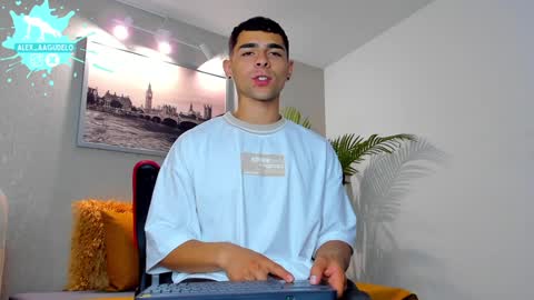 Snapshot of alex_zt chatting on 5, 1, 2025 x online show from 5, 1, 2025