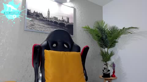 Snapshot of alex_zt chatting on 7, 2, 2025 x online show from 7, 2, 2025