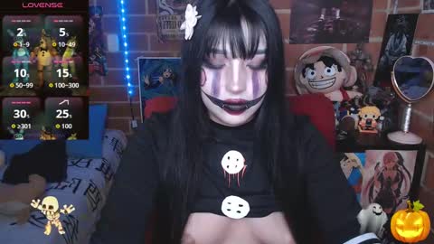 Snapshot of alexa19pretty chatting on 31, 10, 2025 ALEXA online show from 31, 10, 2025