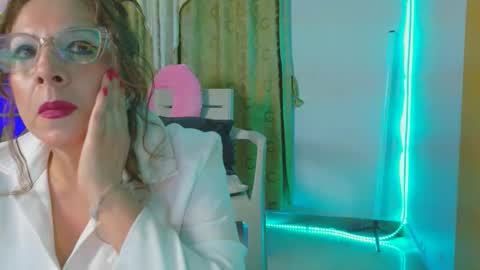Snapshot of alexa472 chatting on 2, 5, 2026 Alexa online show from 2, 5, 2026