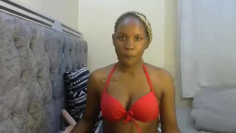 Snapshot of alexa_3909 chatting on 12, 10, 2025 alexa_3909 online show from 12, 10, 2025