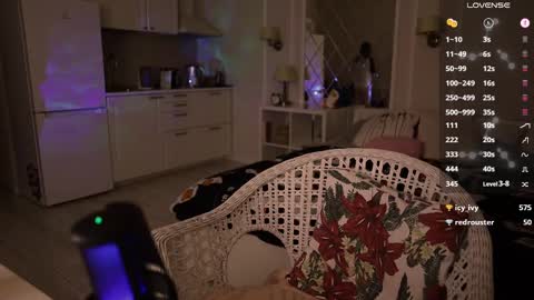 Snapshot of alexa_feels chatting on 21, 2, 2025 Little Duck homie online show from 21, 2, 2025