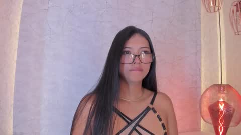 Alexa Millers online show from 19, 11, 2025