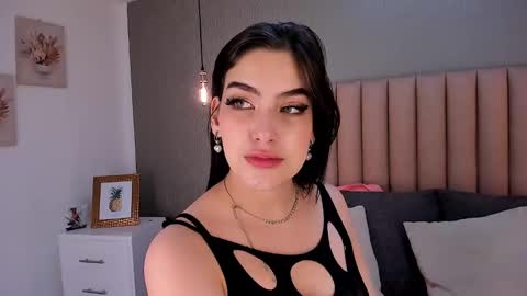 Snapshot of alexa_thaylor_ chatting on 4, 3, 2025 Alexa Thaylor online show from 4, 3, 2025