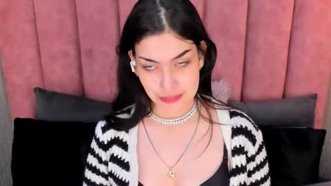 Snapshot of alexa_thaylor_ chatting on 8, 11, 2025 Alexa Thaylor online show from 8, 11, 2025