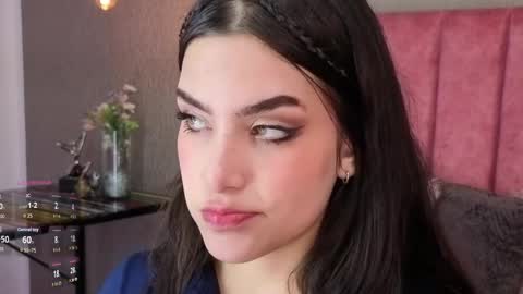 Alexa Thaylor online show from 4, 4, 2026