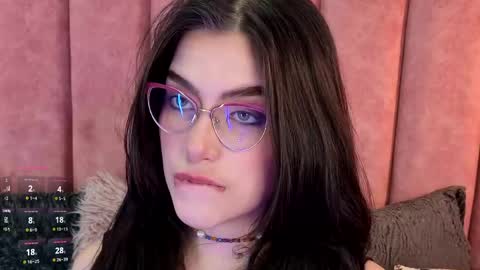 Alexa Thaylor online show from 28, 5, 2026