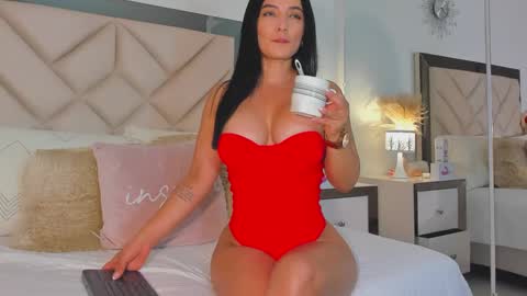 Snapshot of alexa_tobar chatting on 9, 2, 2025 alexa_tobar online show from 9, 2, 2025