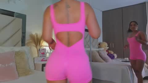 Snapshot of alexa_tobar chatting on 24, 2, 2025 alexa_tobar online show from 24, 2, 2025