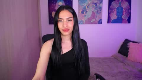 Alexa Bloomx  online show from 5, 2, 2026
