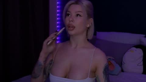 Alexa Mason online show from 22, 4, 2026